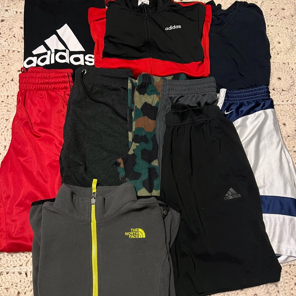 BOYS ATHLETIC LOT OF CLOTHING!